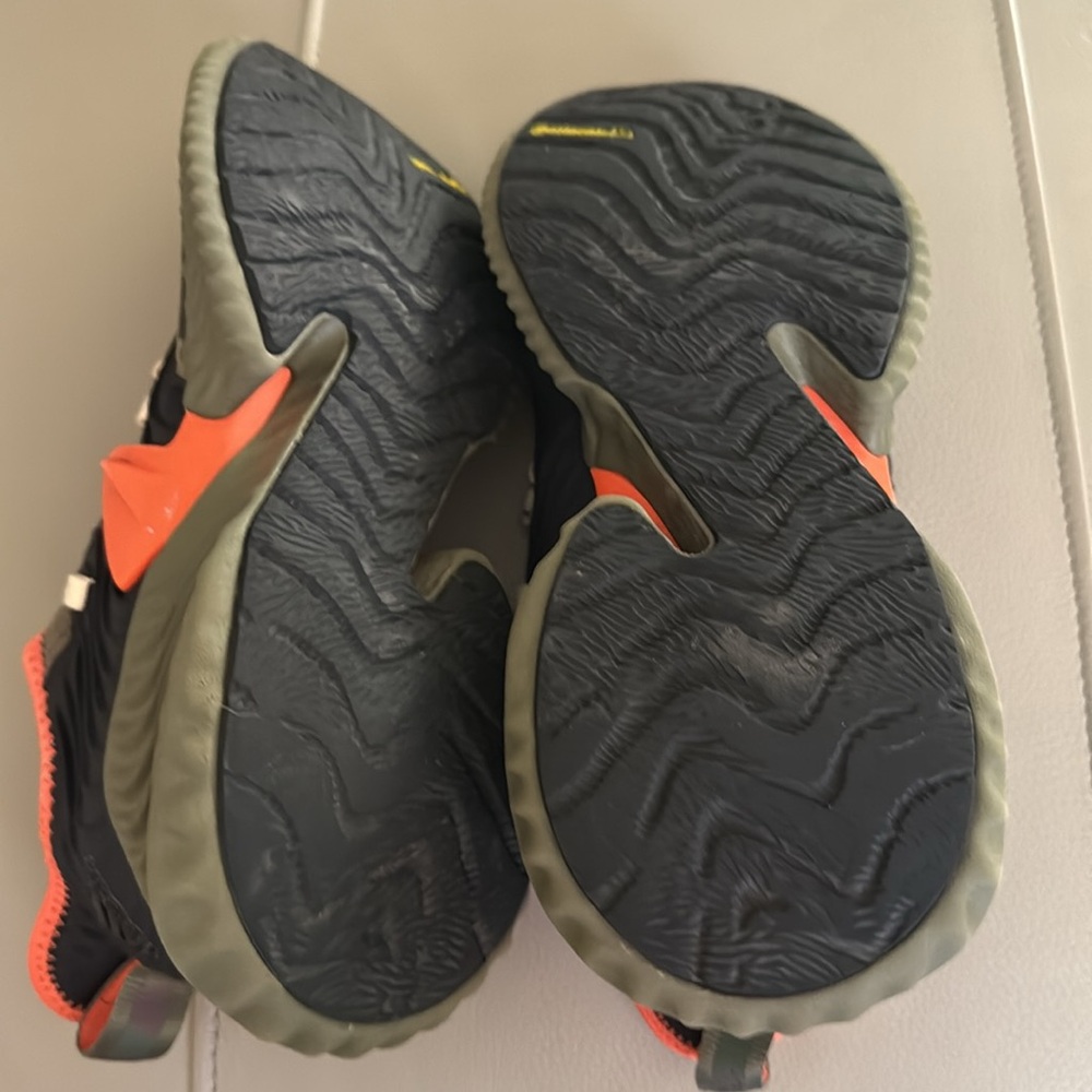 Adidas AlphaBounce Instinct CC M Olive Green Slip On Running‎ Shoes Men's Sz 12 - Picture 9 of 12
